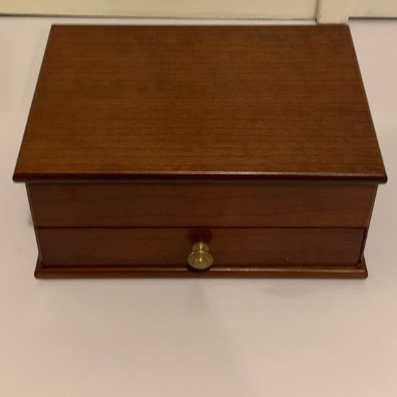 Other - Jewelry/valet box